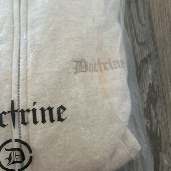Doctrine 'Core Dagger Facial' Zip Up Hoodie Heather Oatmeal Men's Size S NWT - Picture 6 of 6